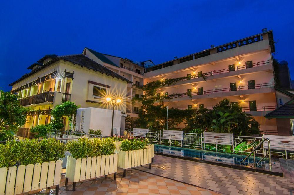 Sutus Court 3 Hotel Pattaja Kültér fotó