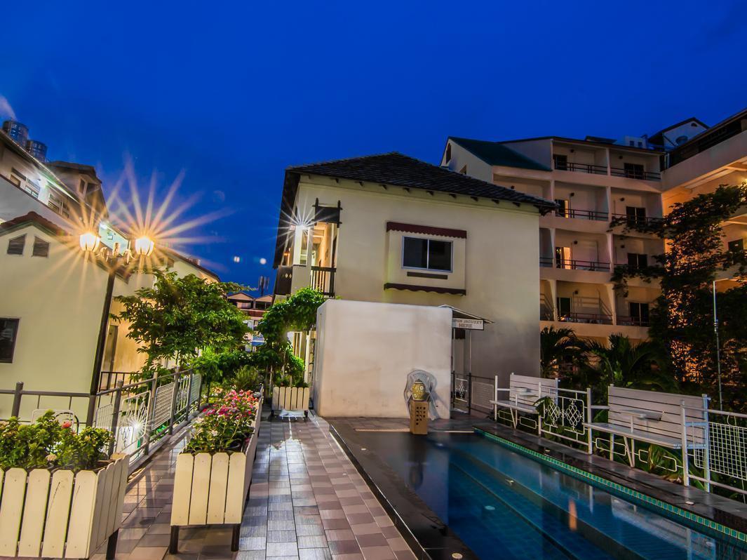 Sutus Court 3 Hotel Pattaja Kültér fotó