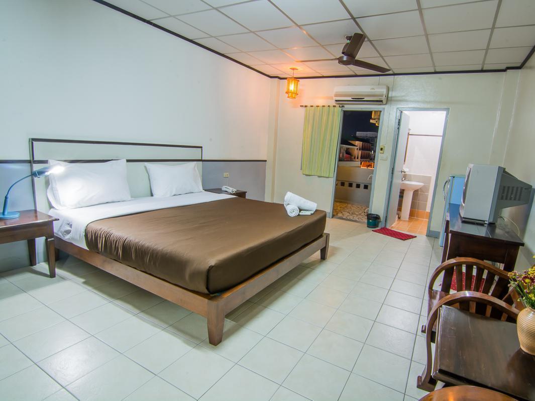 Sutus Court 3 Hotel Pattaja Kültér fotó